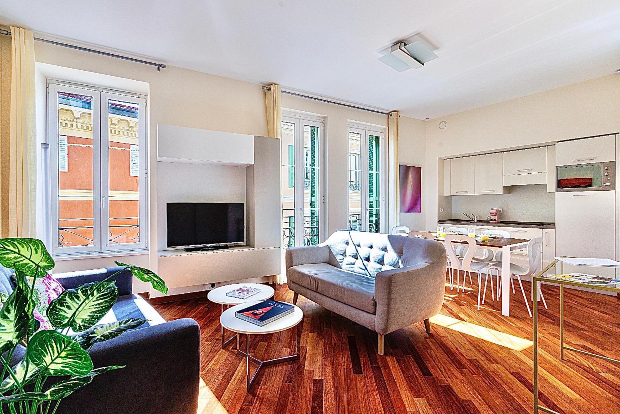 Rose 2-clim-centre-plage Apartment *
